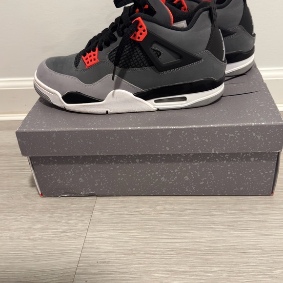 Air Jordan ‘4 Retro Infraded Men 9.5 - Picture 3 of 6